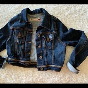 Denim crop jacket size small dark wash